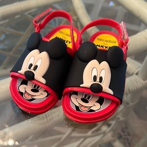 Mini Melissa Beach Slide Sandal + Mickey & Friends - Baby